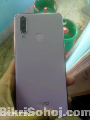 Vivo y 17